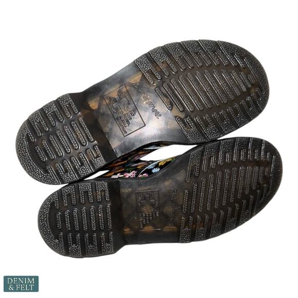 NEW Dr Martens Pascal Floral 8 Eye Black Boots Women’s 7 Rare Print Flower Lace - Picture 12 of 14